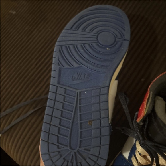 Air Jordan1 High-Top Sneakers - Blue, Red, White, Black replicas - Picture 7 of 7